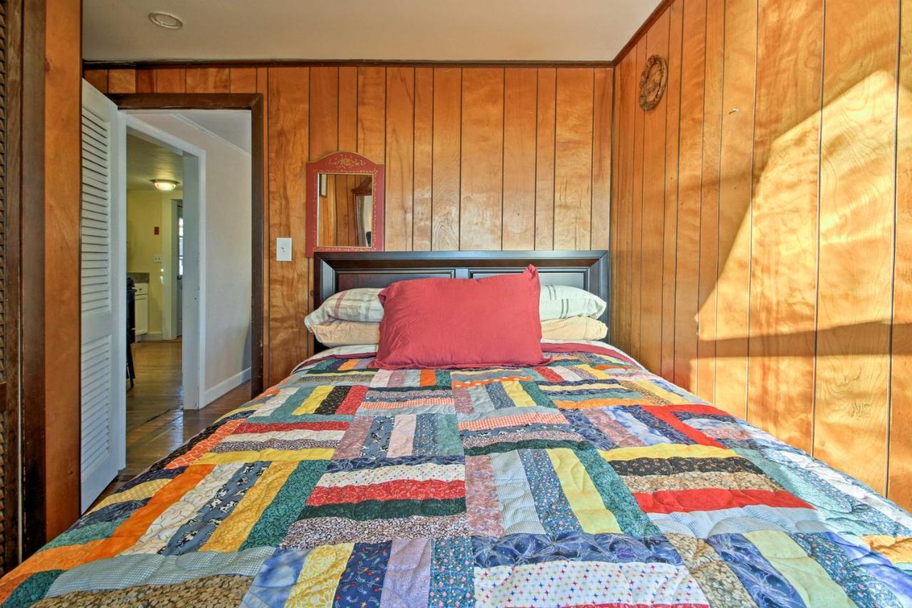 Cozy Buzzards Bay Home Steps To Cape Cod Canal! Bourne Kültér fotó