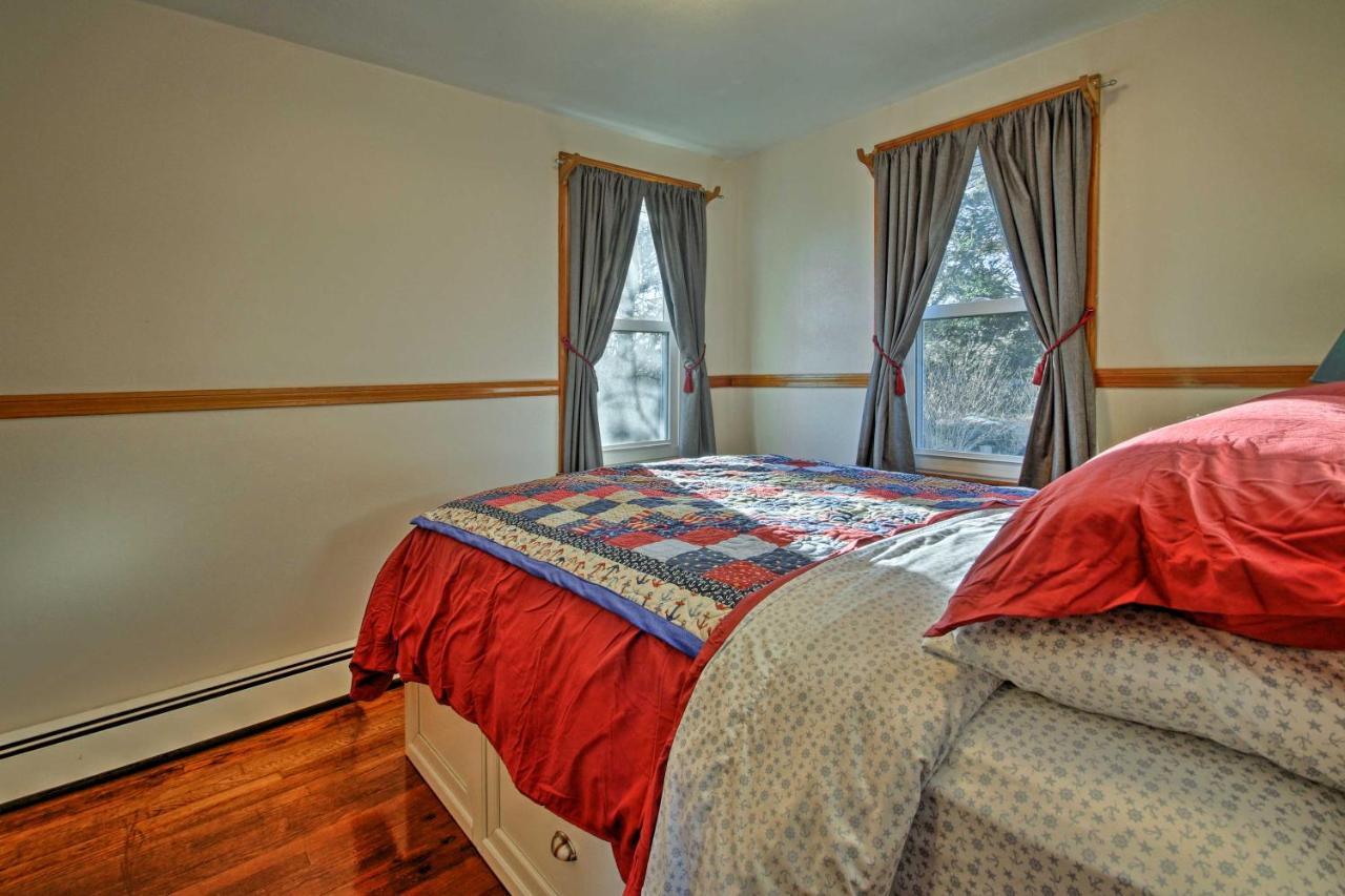 Cozy Buzzards Bay Home Steps To Cape Cod Canal! Bourne Kültér fotó